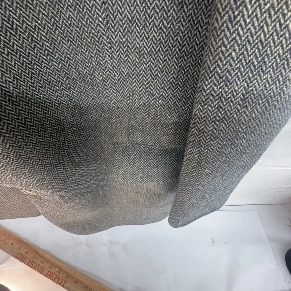 Brooks Brothers Vintage Green Herringbone Tweed Sports Coat 44LG USA MADE Wool